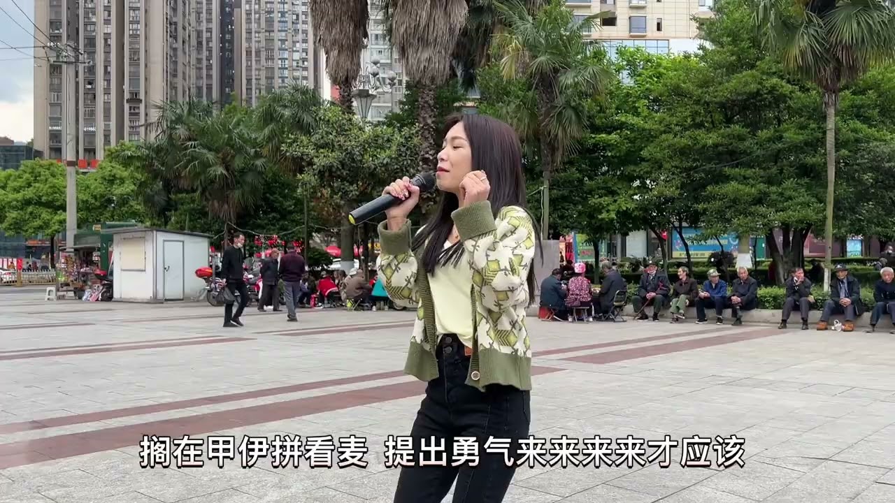 搁再拼看觅免费下载：风险与机遇并存的软件下载途径